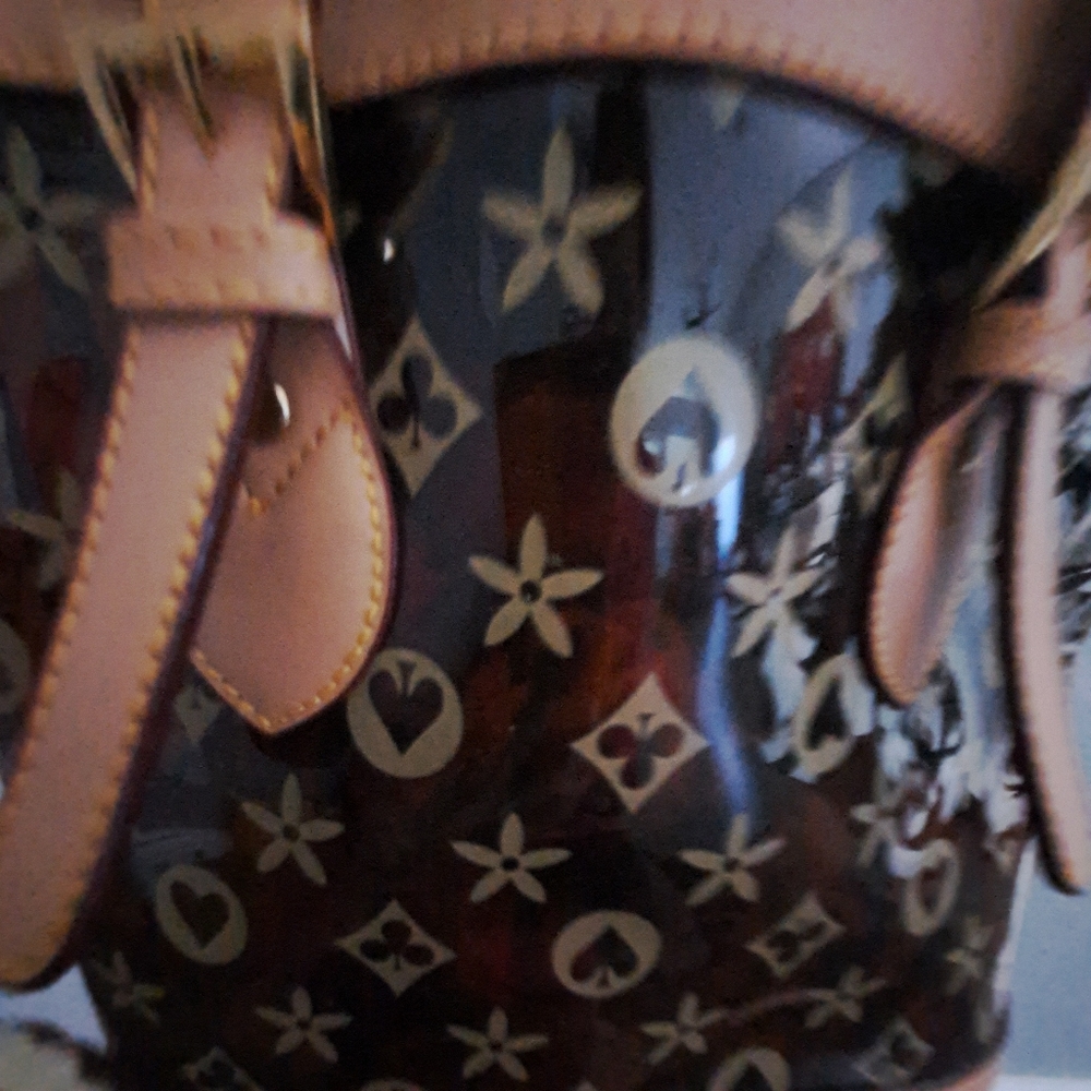 Bucket Bag With Drawstring Closure. - image 3